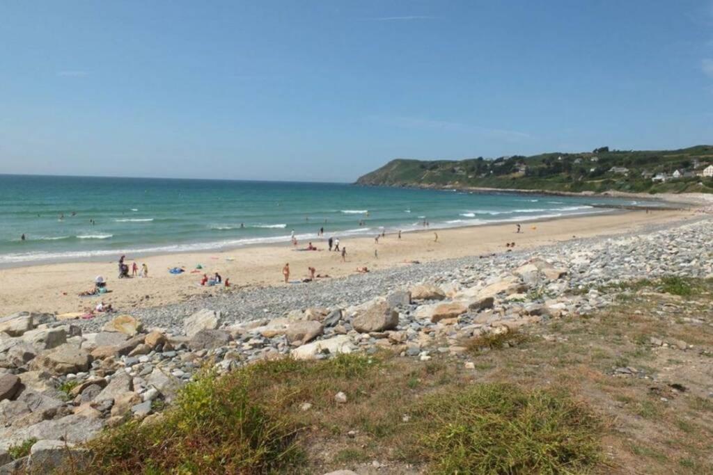 Sciotot - Bord De Mer - La Petite Maison Les Pieux エクステリア 写真